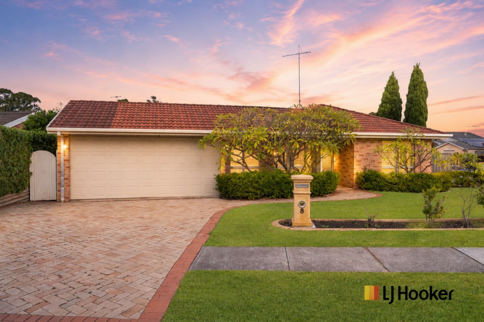 8 Gracelands Drive, Quakers Hill, Quakers Hill - Image 1