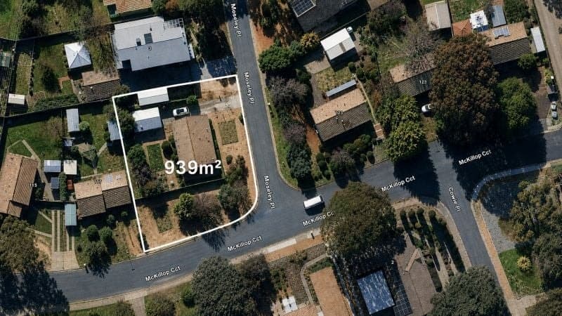 1 Moseley Place Kambah ACT, Kambah - Thumbnail 3