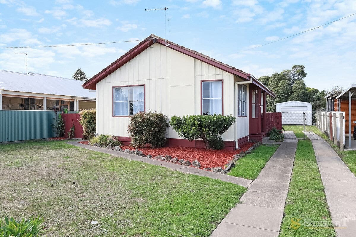 124 Armstrong Street, Colac, VIC, Colac - Image 1