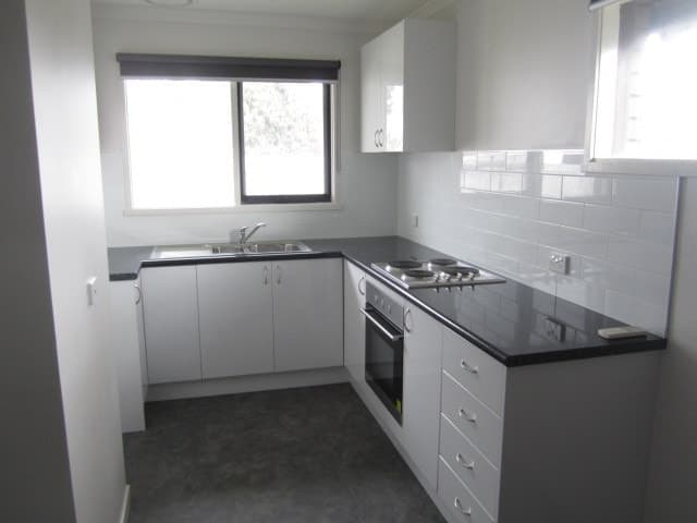 6/7 Forbes Street, Colac, VIC, Colac - Thumbnail 2