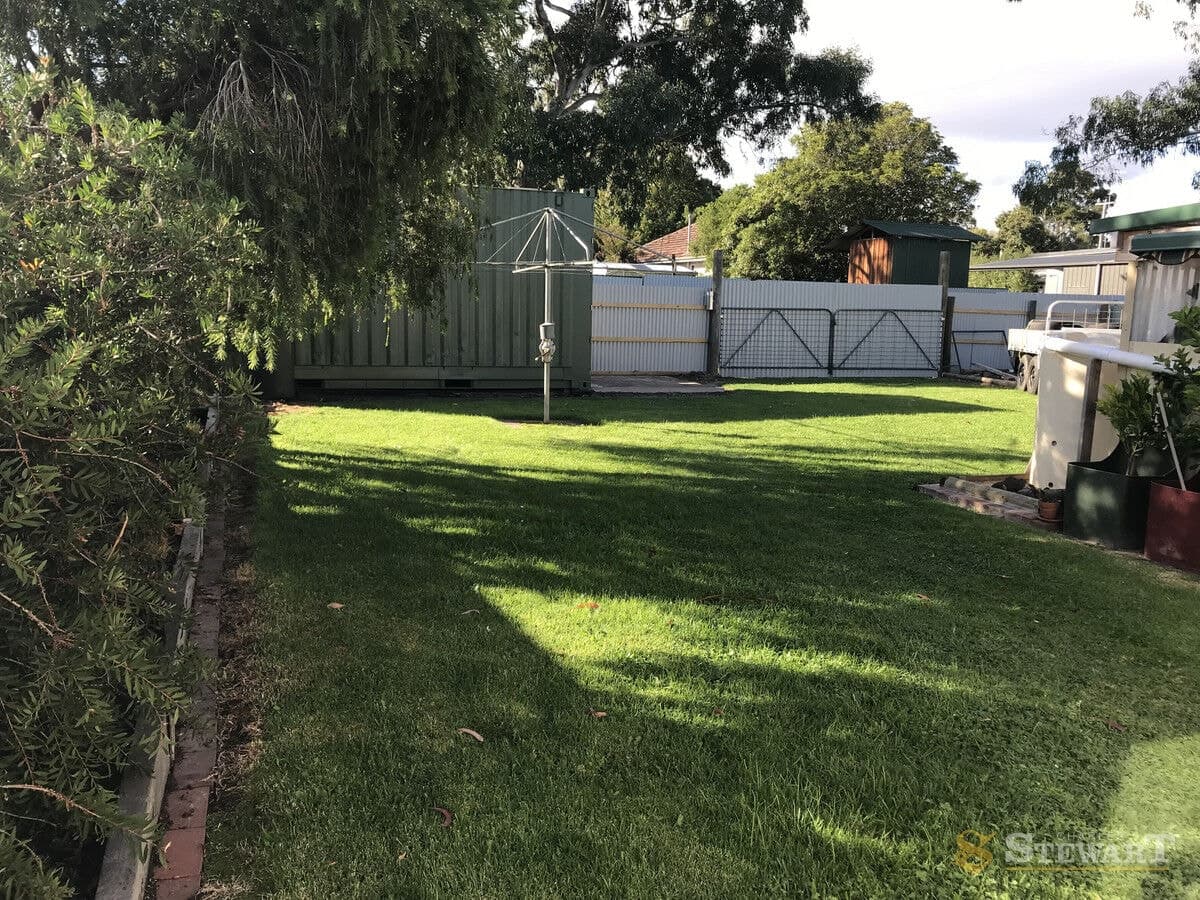 11 Elsinore Street, Colac, VIC, Colac - Thumbnail 8