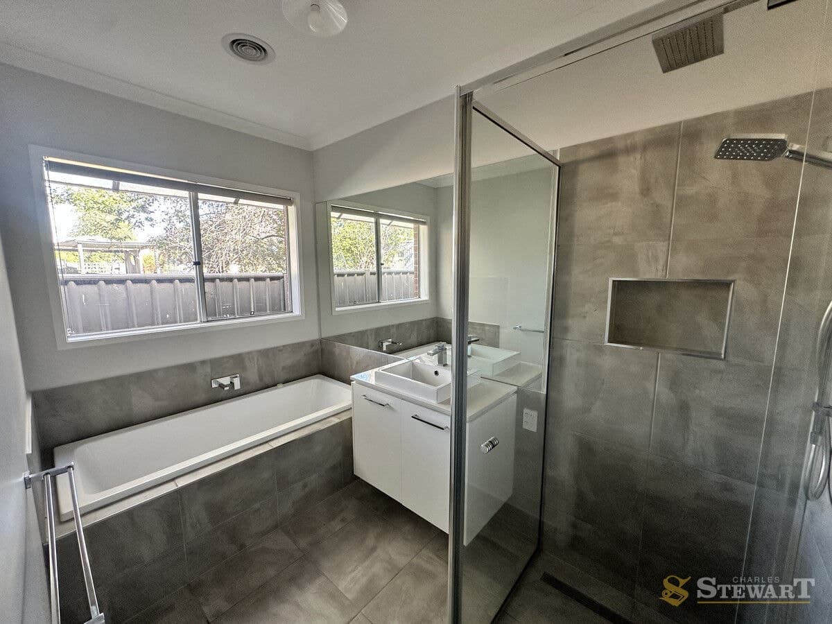 142 Wilson Street, Colac, VIC, Colac - Thumbnail 4