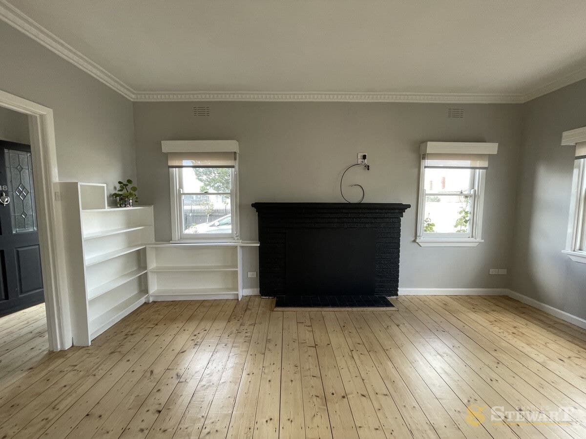 18 Marks Street, Colac, VIC, Colac - Thumbnail 2