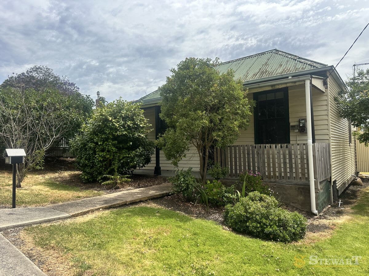 17 Austin Avenue, Terang, VIC, Terang - Image 1