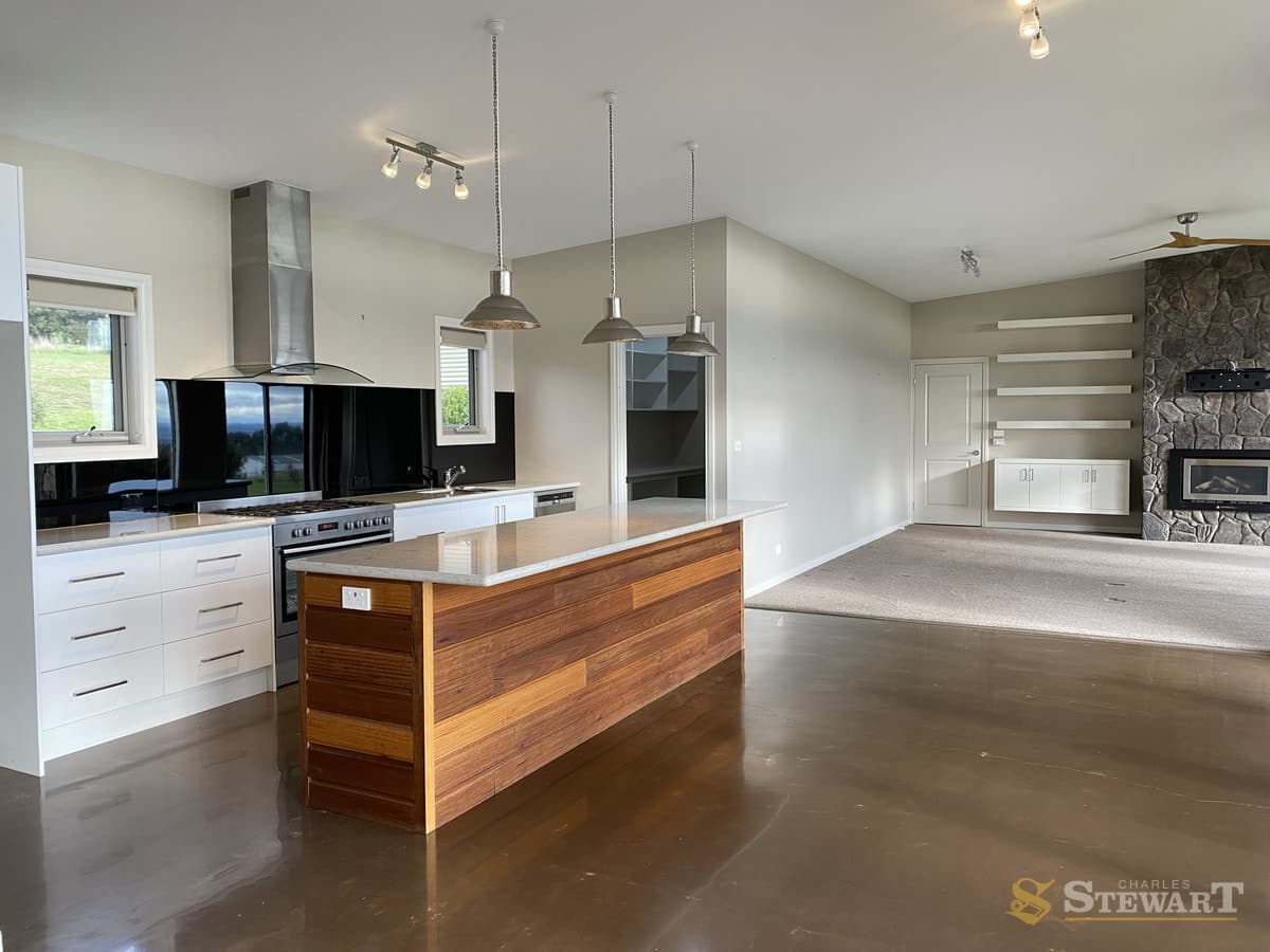 43 Park Avenue, Camperdown, VIC, Camperdown - Thumbnail 2