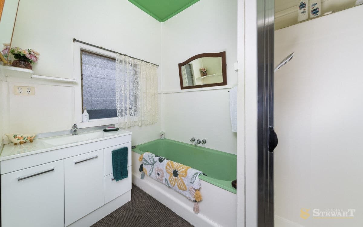 2 Scott Street, Cobden, VIC, Cobden - Thumbnail 5