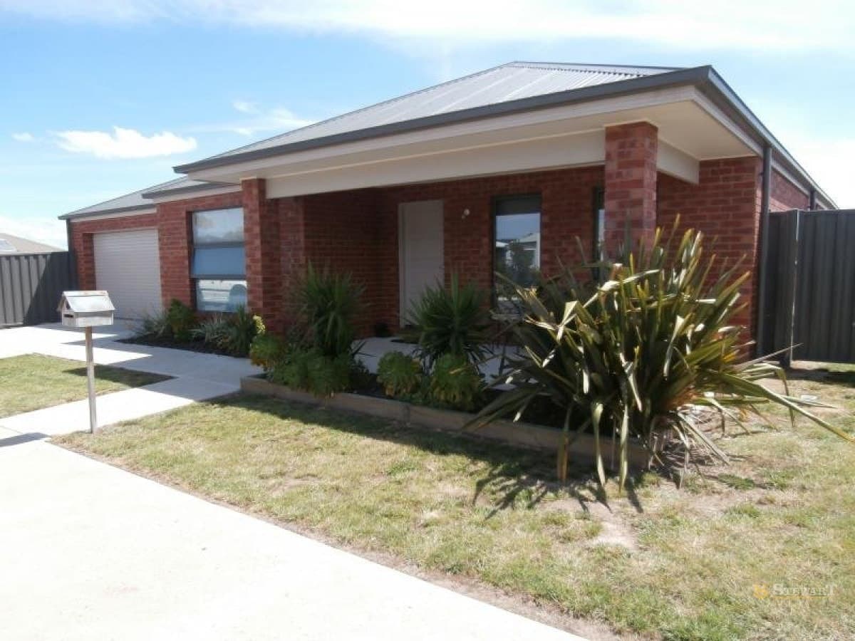 58 Imperial Drive, Colac, VIC, Colac - Thumbnail 2