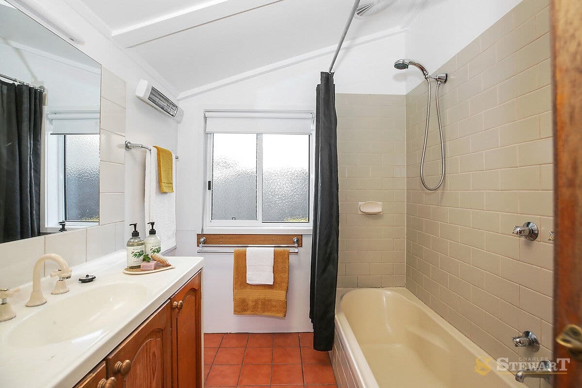38 Hesse Street, Colac, VIC, Colac - Thumbnail 7