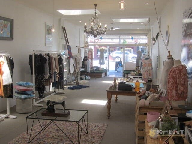 135 Murray Street, Colac, VIC, Colac - Thumbnail 4