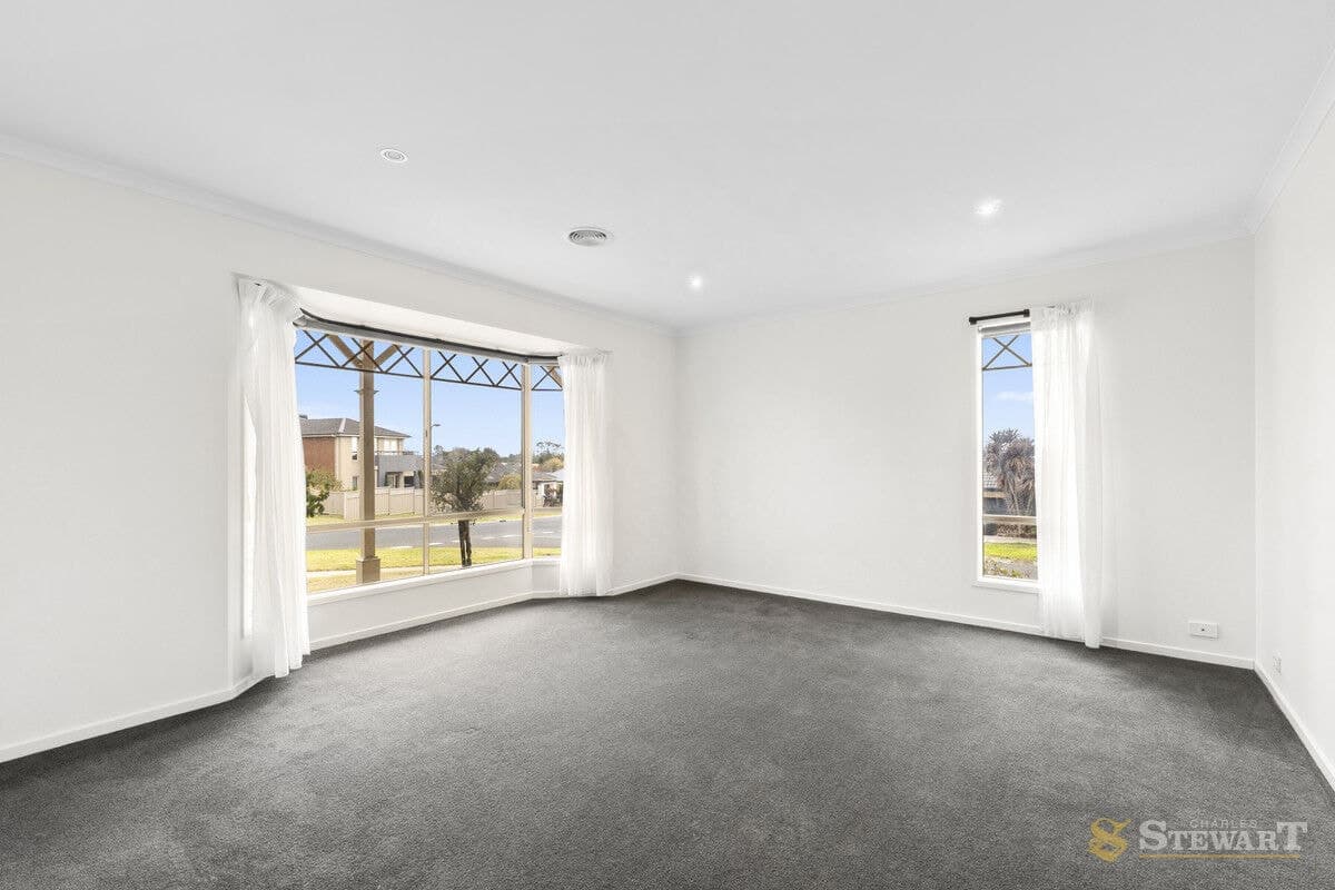 9 Scanlan Drive, Elliminyt, VIC, Elliminyt - Thumbnail 2