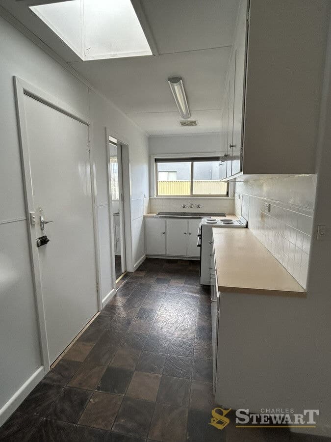 2/94 Main Street, Elliminyt, VIC, Elliminyt - Thumbnail 3