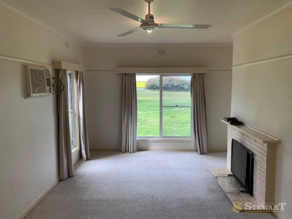 1320 Mt Mercer Road, Shelford, VIC, Shelford - Thumbnail 3