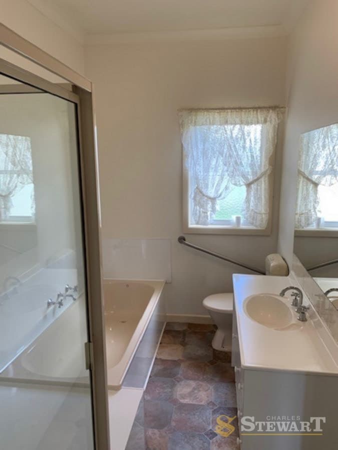 1320 Mt Mercer Road, Shelford, VIC, Shelford - Thumbnail 4