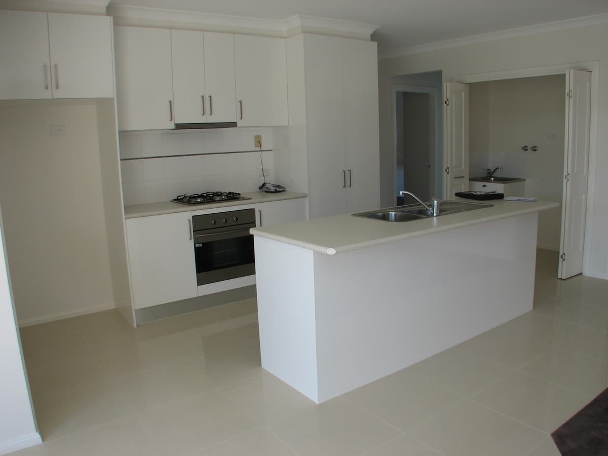 1/27 Dowling Street, Colac, VIC, Colac - Thumbnail 2