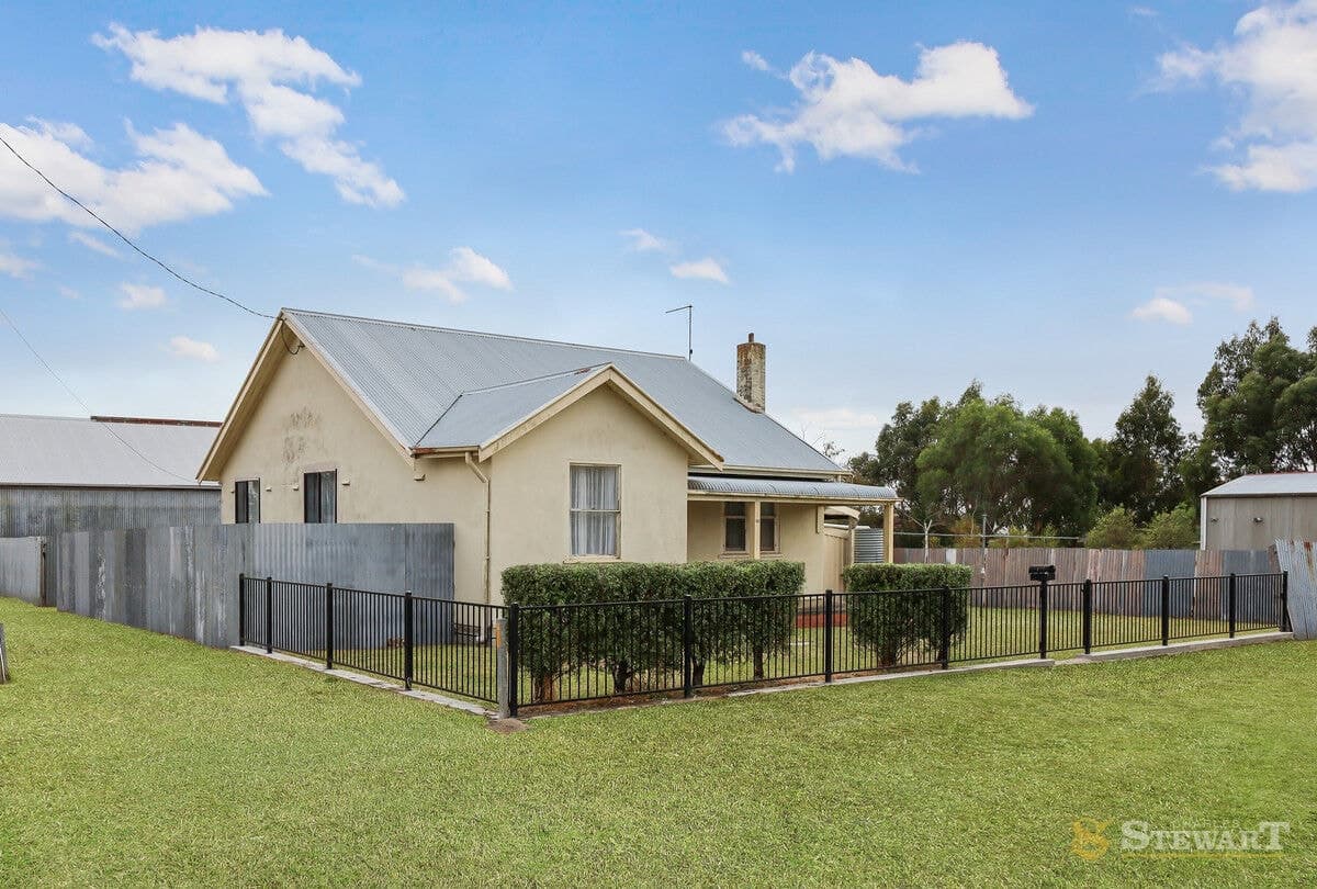 32 Grey Street, Terang, VIC, Terang - Image 1