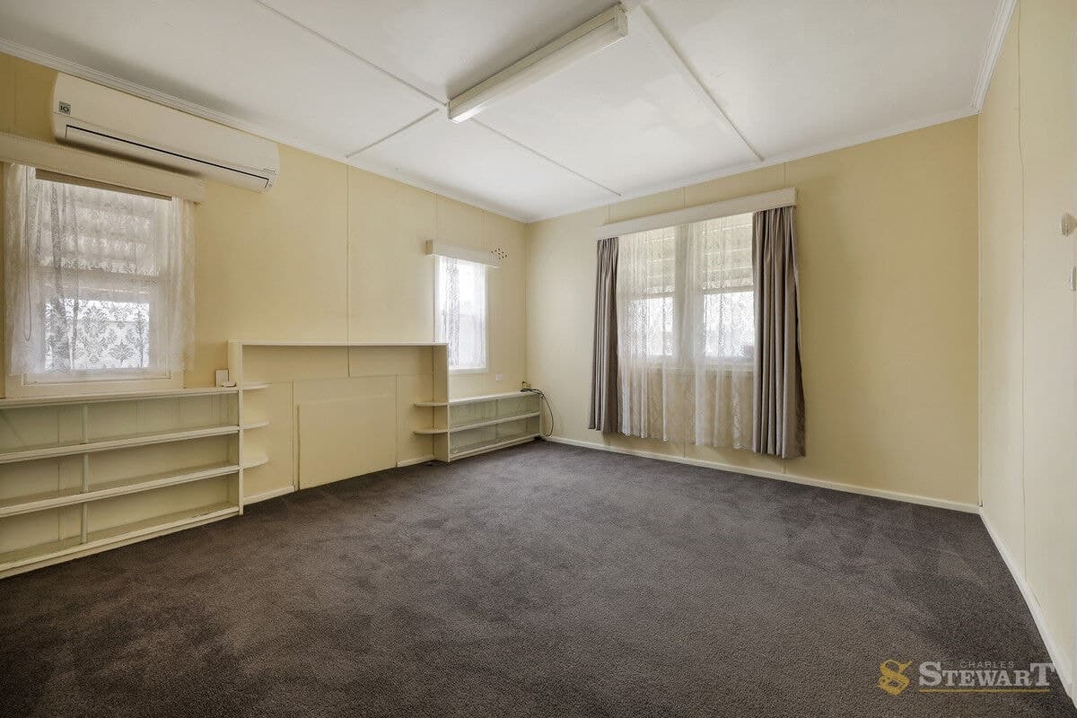 32 Grey Street, Terang, VIC, Terang - Thumbnail 2