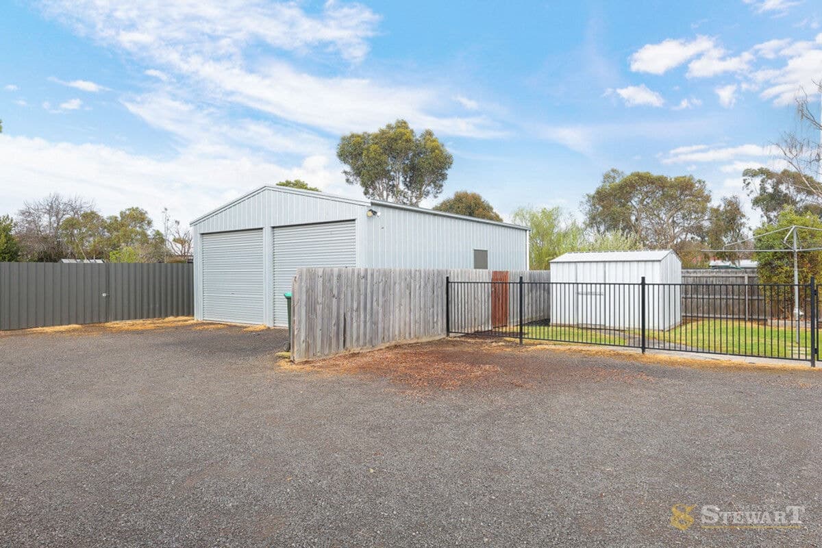 12 Chapel Street, Colac, VIC, Colac - Thumbnail 7