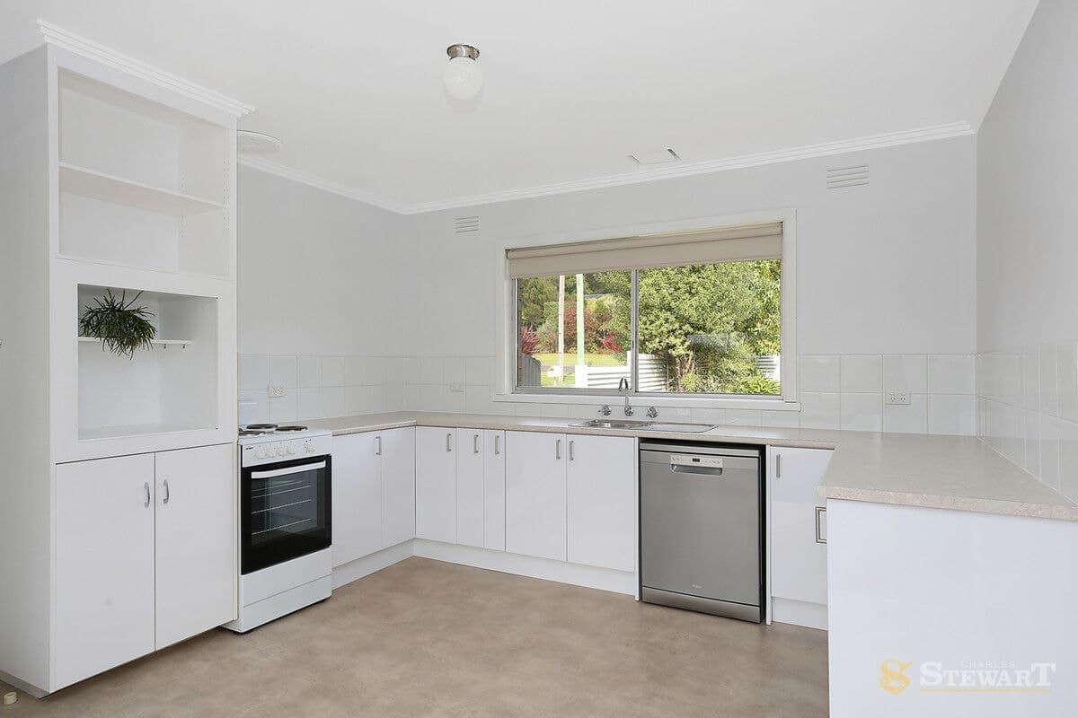 55 Tulloh Street, Elliminyt, VIC, Elliminyt - Thumbnail 3