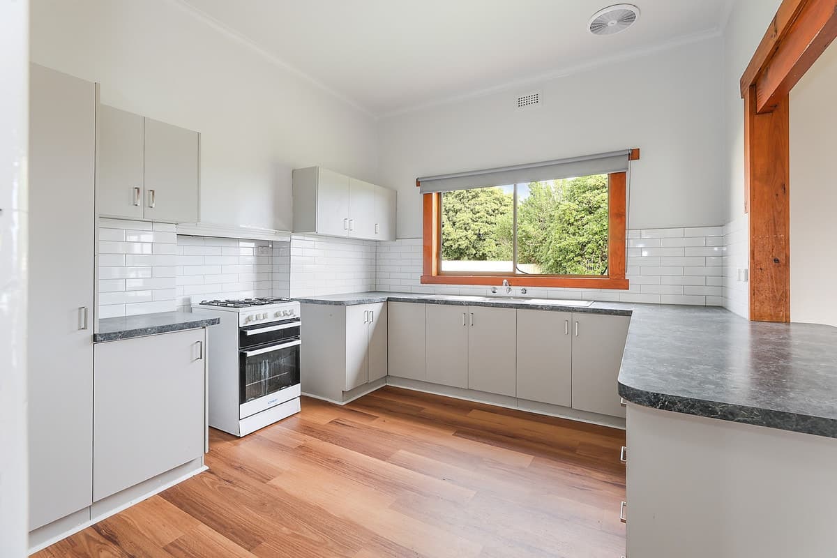 835 Princes Highway, Larpent, VIC, Larpent - Thumbnail 2