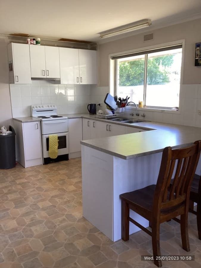 104 Queen Street, Colac, VIC, Colac - Thumbnail 2