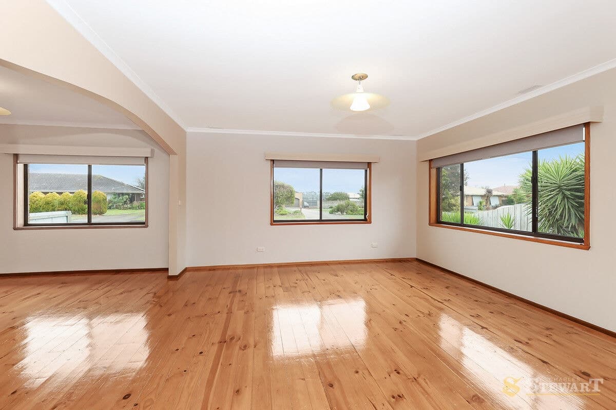 18 Begley Street, Colac, VIC, Colac - Thumbnail 3