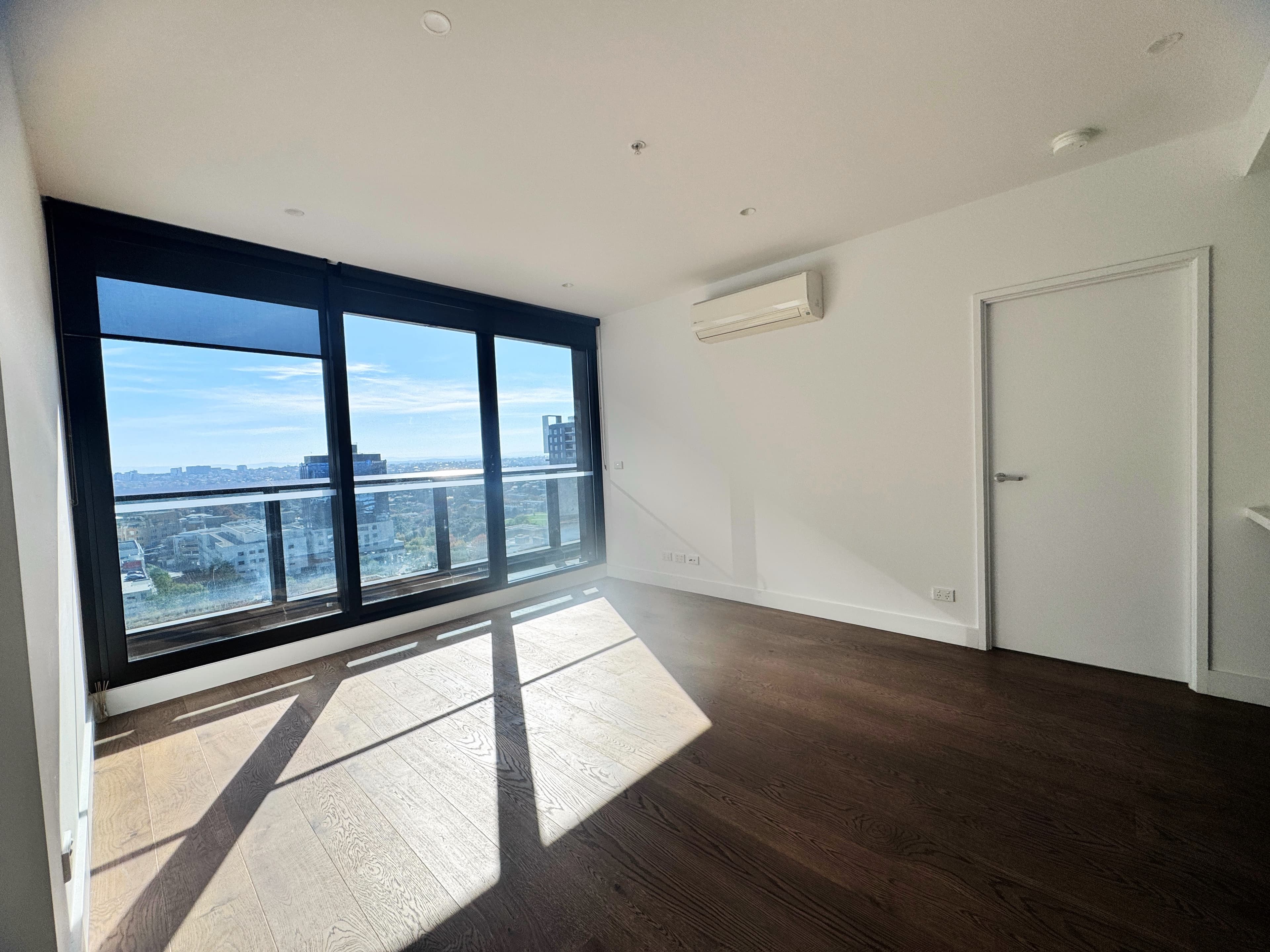 1302/850 Whitehorse Road, Box Hill - Thumbnail 6