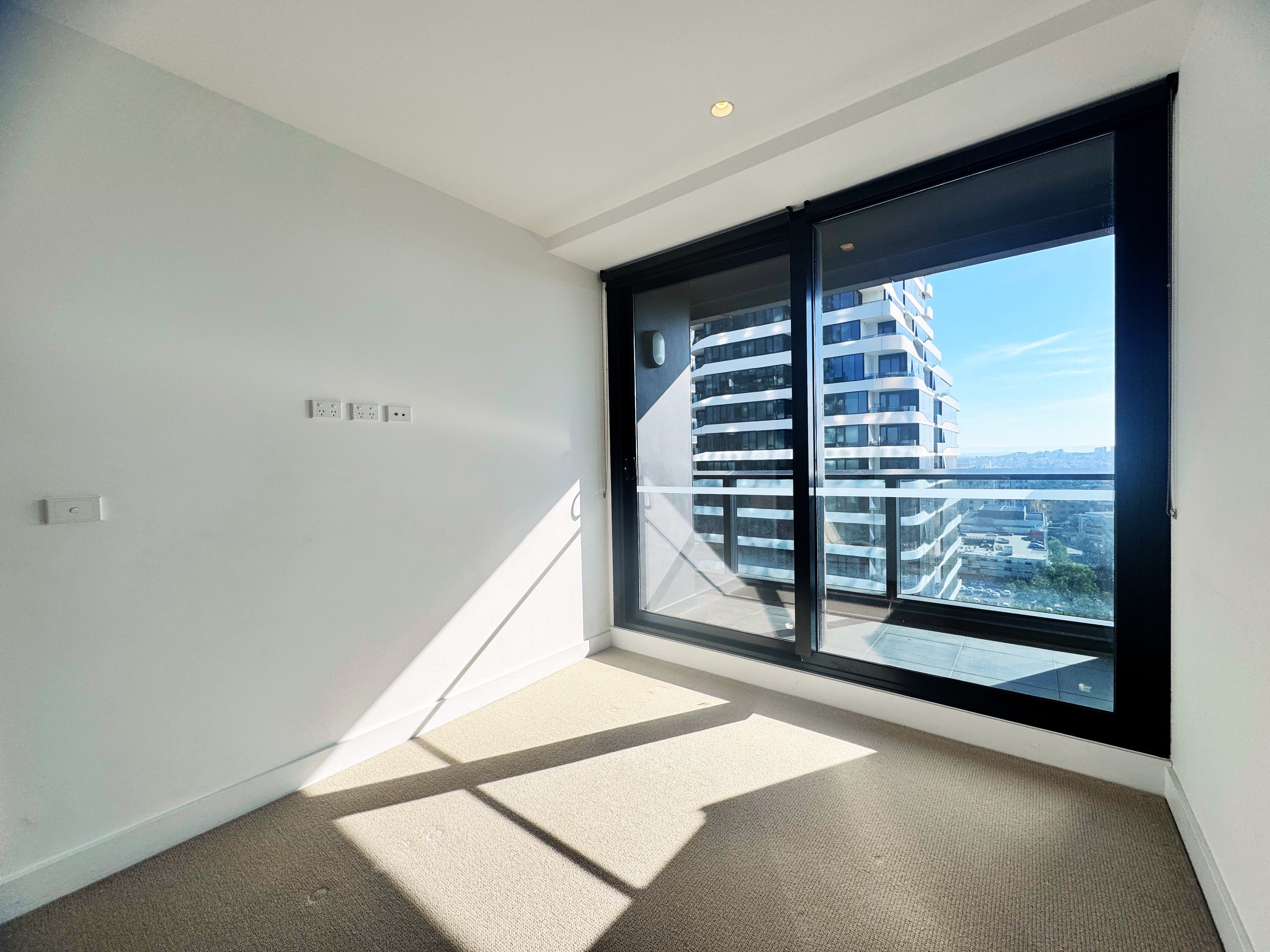 1302/850 Whitehorse Road, Box Hill - Thumbnail 8