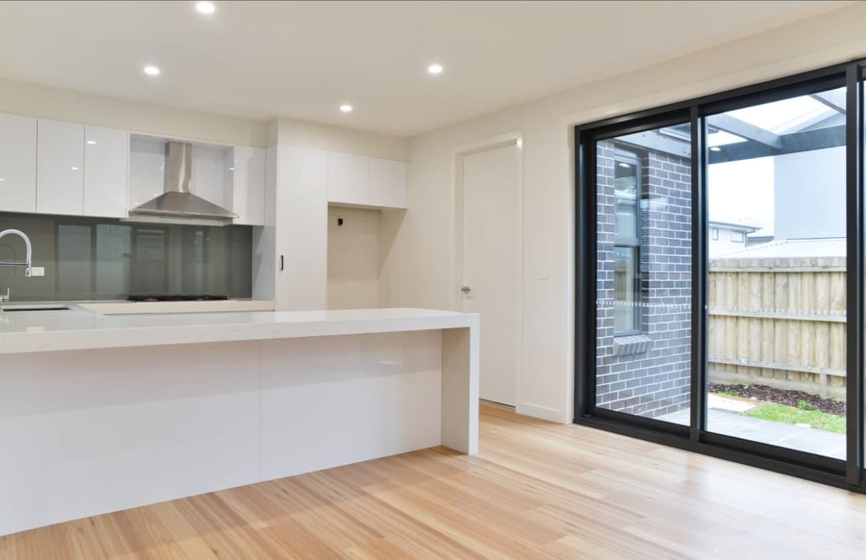 1/55 Waiora Road, Heidelberg Heights - Thumbnail 3