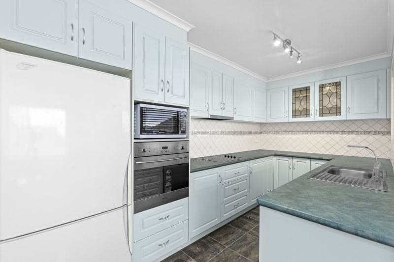 79 Moore Street Colac VIC, Colac - Thumbnail 2