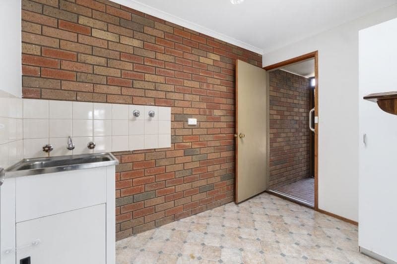 2/12 Manifold Street Colac VIC, Colac - Thumbnail 7
