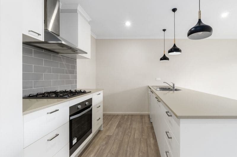 72E Hart Street Colac VIC, Colac - Thumbnail 2