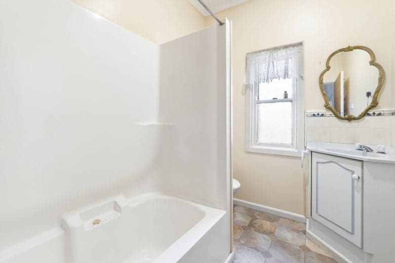 5 Elsinore Street Colac VIC, Colac - Thumbnail 5