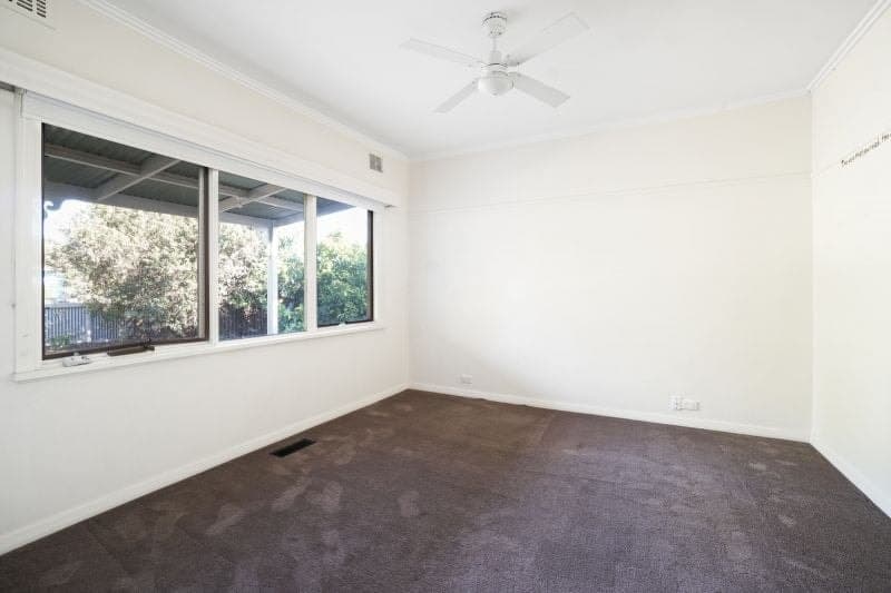 22 Sinclair Street Colac VIC, Colac - Thumbnail 4