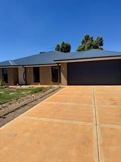 31 Phoenix Place, South Kalgoorlie - Image 1