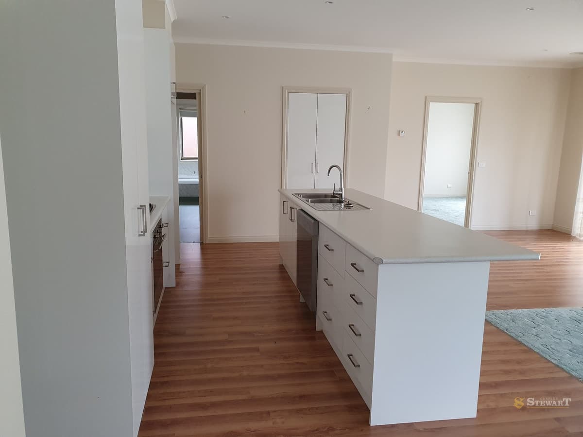 2/85 Gravesend Street, Colac, VIC, Colac - Thumbnail 5