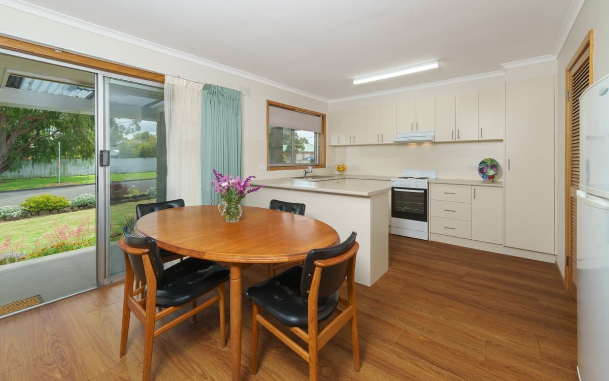 39 Neal Street, Timboon, VIC, Timboon - Thumbnail 2