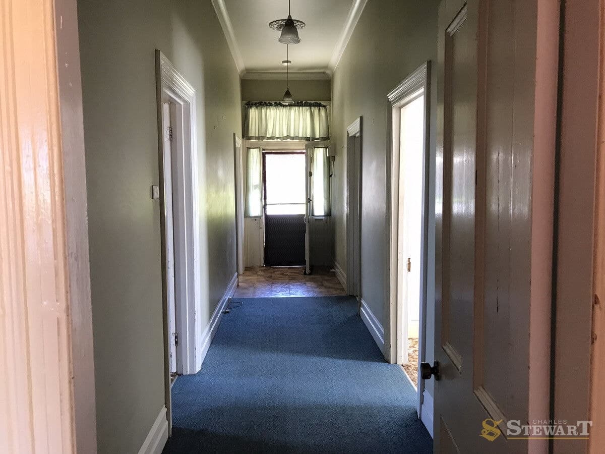 4 Gravesend Street, Colac, VIC, Colac - Thumbnail 2