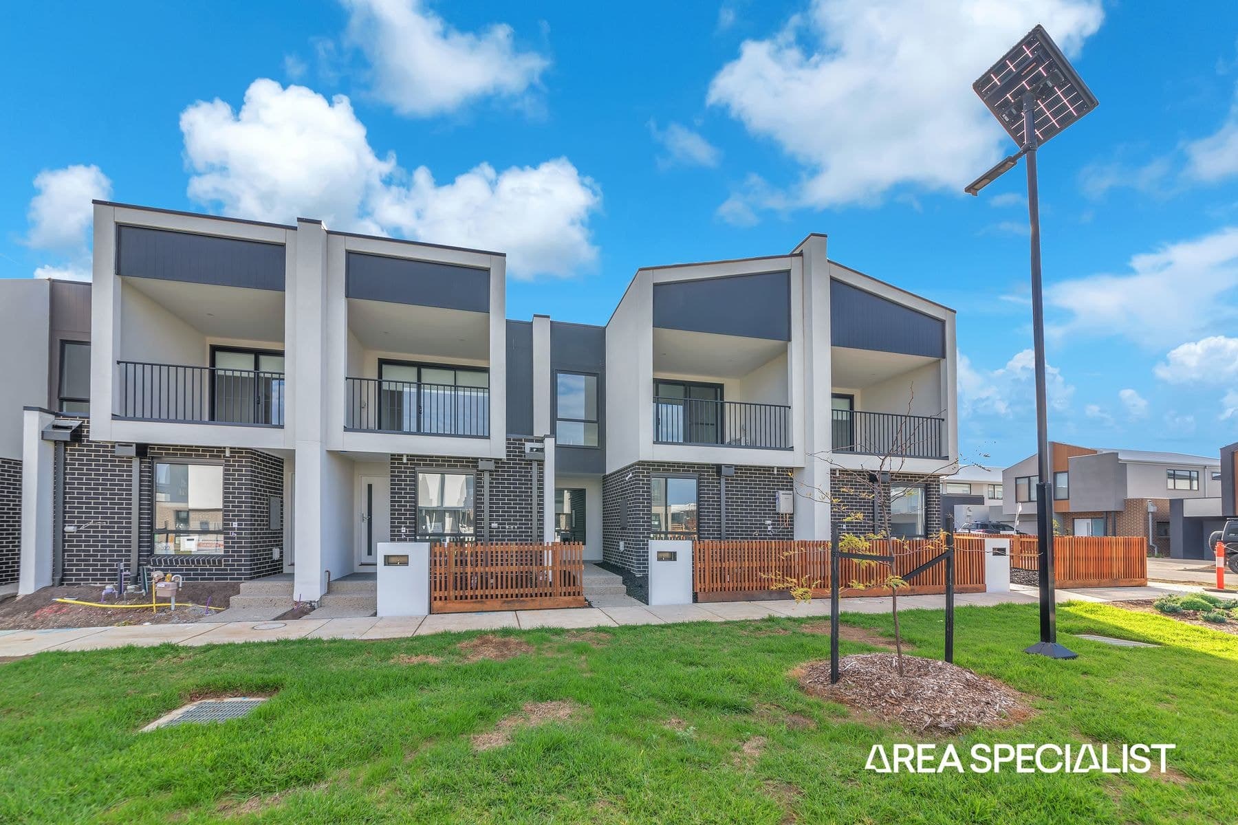 19 Oakview Walk, Clyde, VIC 3978, Clyde - Image 1