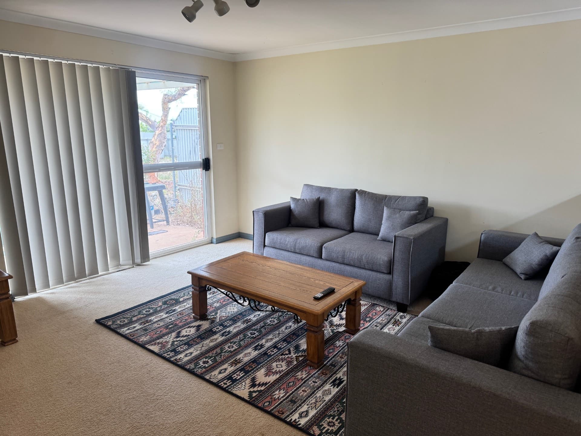 2B Kookynie Close, Hannans - Image 1