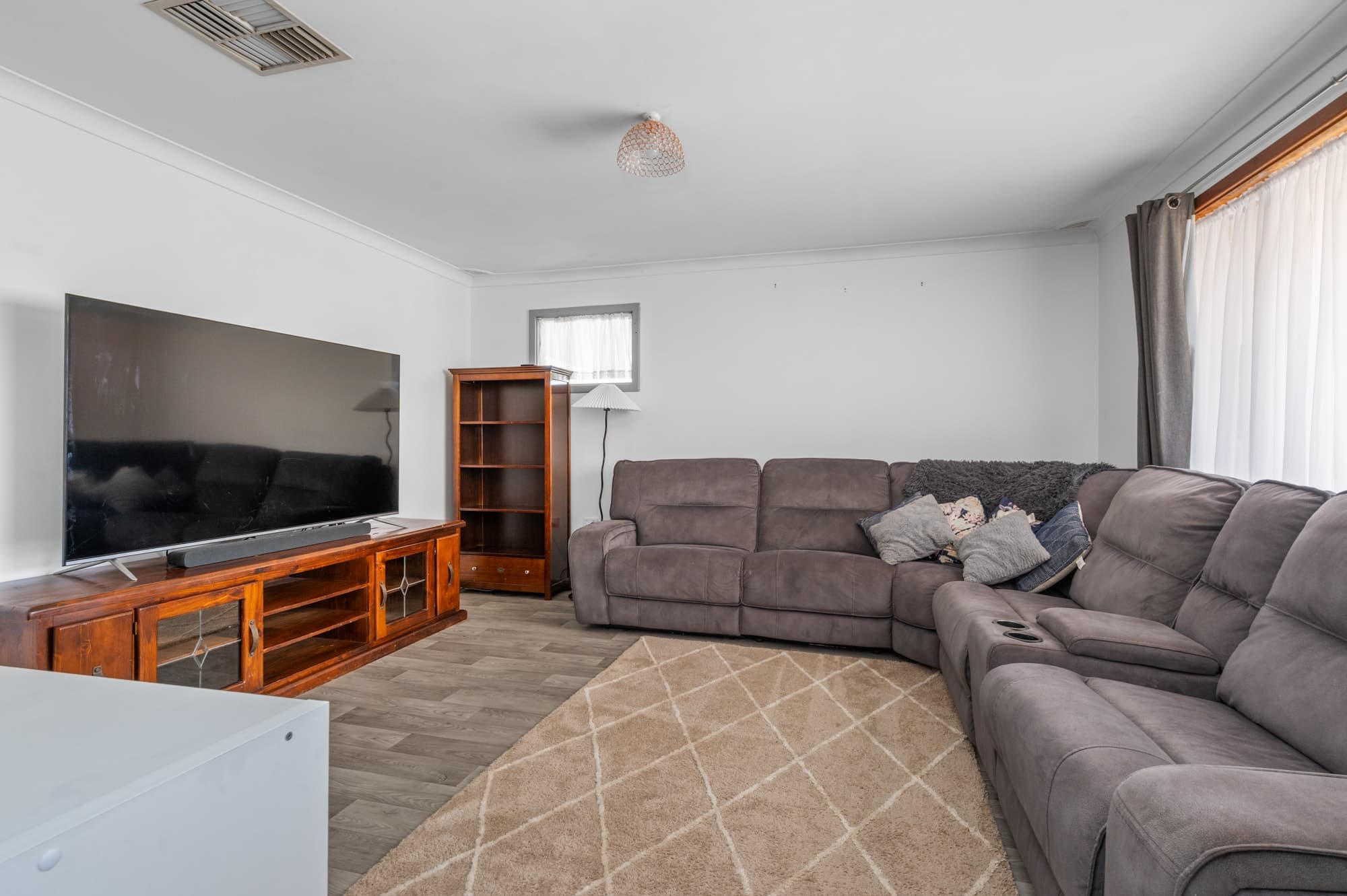 8 Sewell Drive,
	
			
							SOUTH KALGOORLIE
				
							
							WA
			6430, South Kalgoorlie - Thumbnail 2