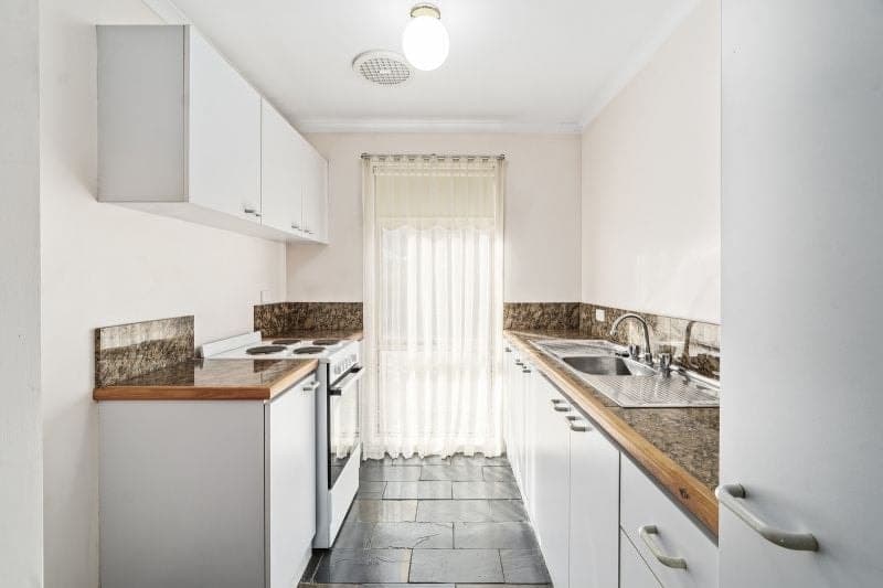 6/7 Campbell Street Colac VIC, Colac - Thumbnail 2