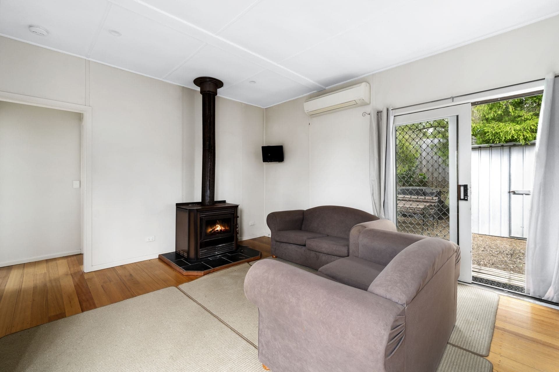 6 Station Street Forrest VIC, Forrest - Thumbnail 3