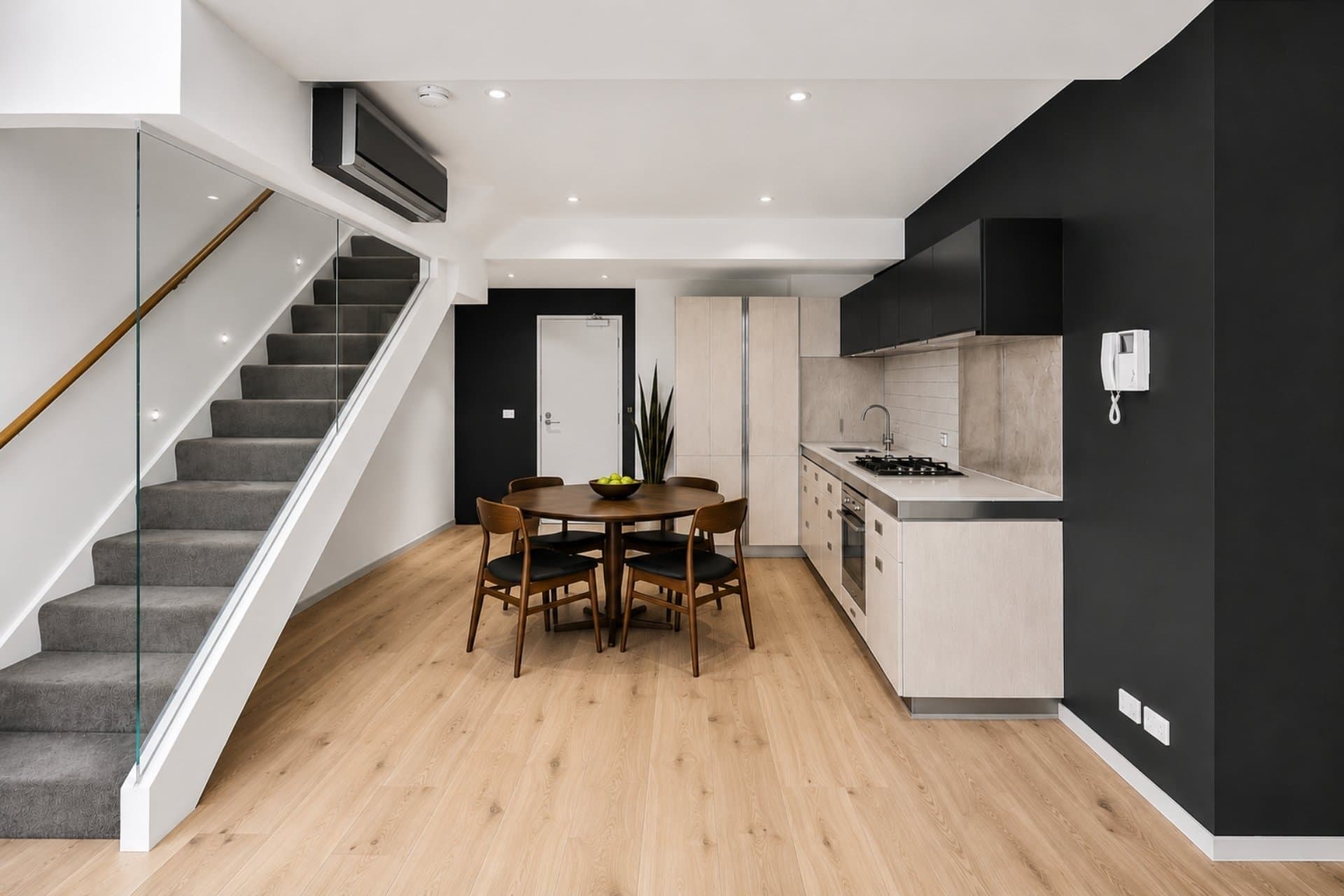 221/539 St. Kilda Road, Melbourne, Melbourne - Thumbnail 2