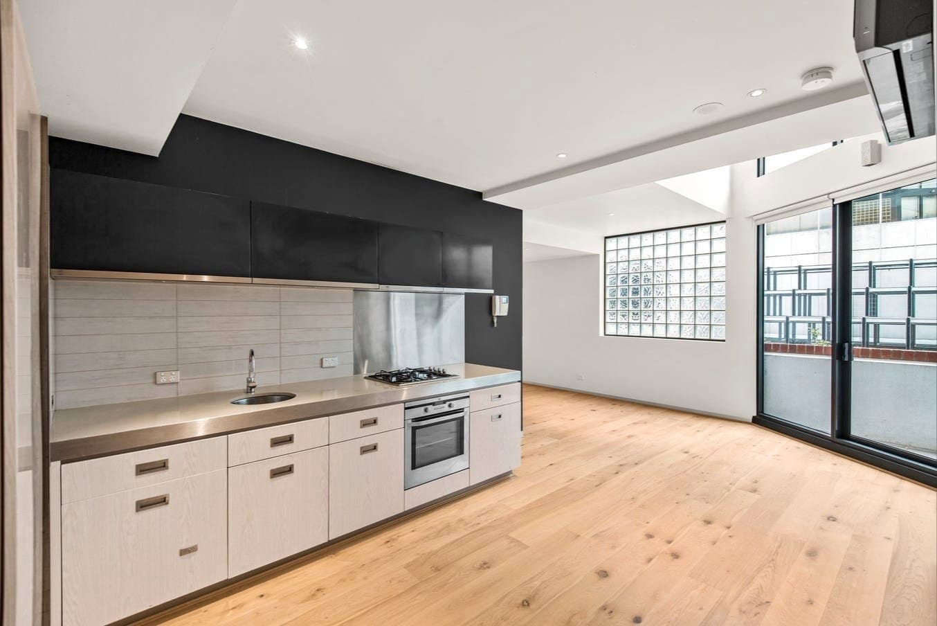 221/539 St. Kilda Road, Melbourne, Melbourne - Thumbnail 3