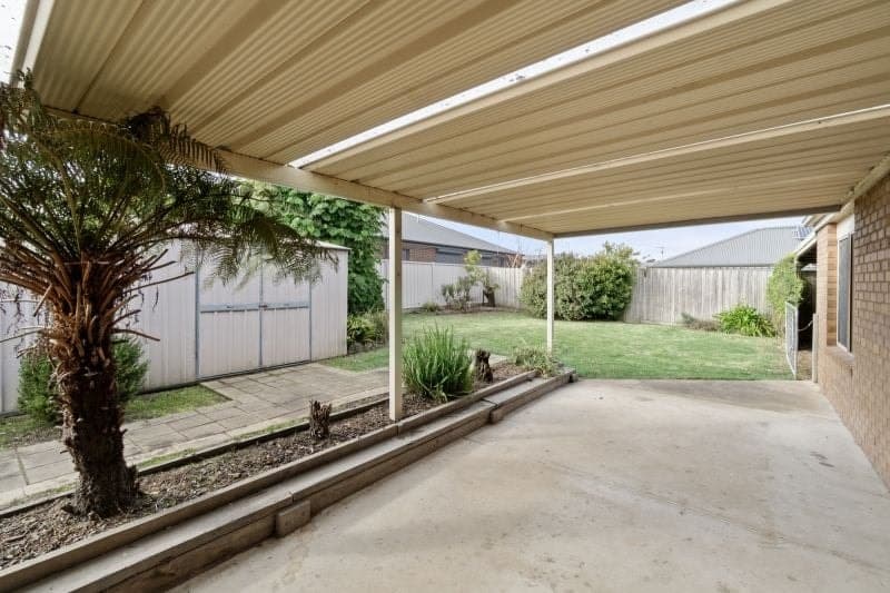13 Leah Street Colac VIC, Colac - Thumbnail 8