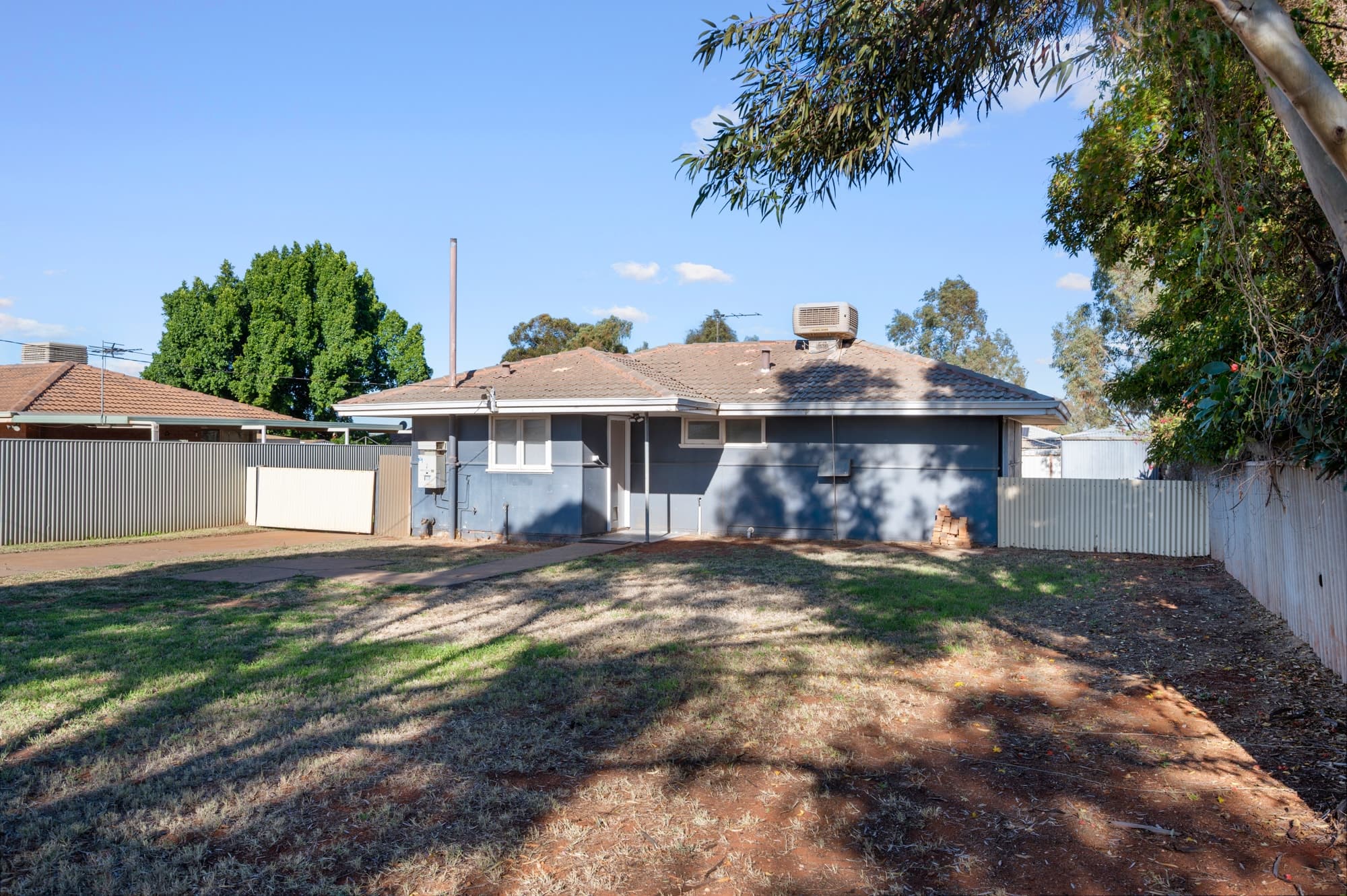 24 Belgravia Place,
	
			
							SOUTH KALGOORLIE
				
							
							WA
			6430, South Kalgoorlie - Thumbnail 2