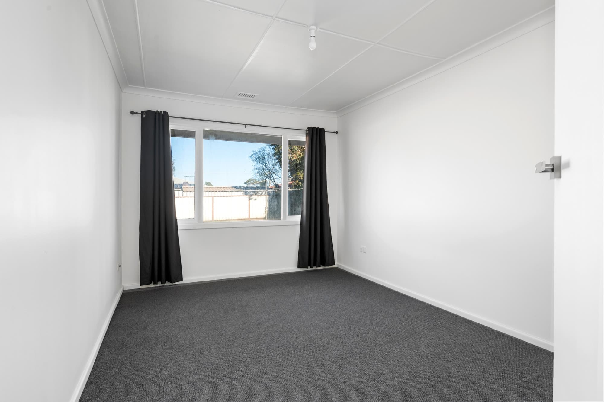 24 Belgravia Place,
	
			
							SOUTH KALGOORLIE
				
							
							WA
			6430, South Kalgoorlie - Thumbnail 6