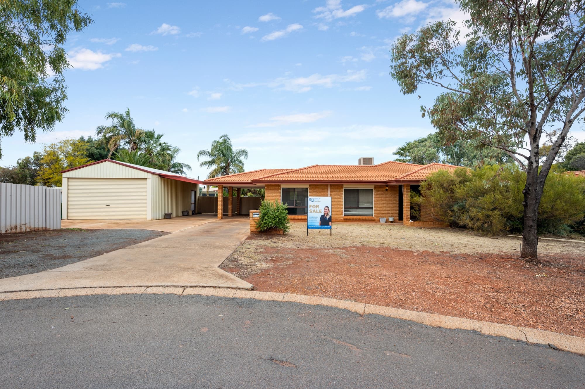 8 Allsop Close,
	
			
							HANNANS
				
							
							WA
			6430, Hannans - Image 1