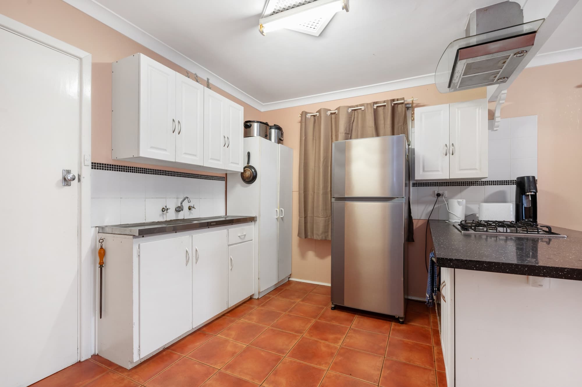 1 Blackall Place,
	
			
							SOUTH KALGOORLIE
				
							
							WA
			6430, South Kalgoorlie - Thumbnail 3