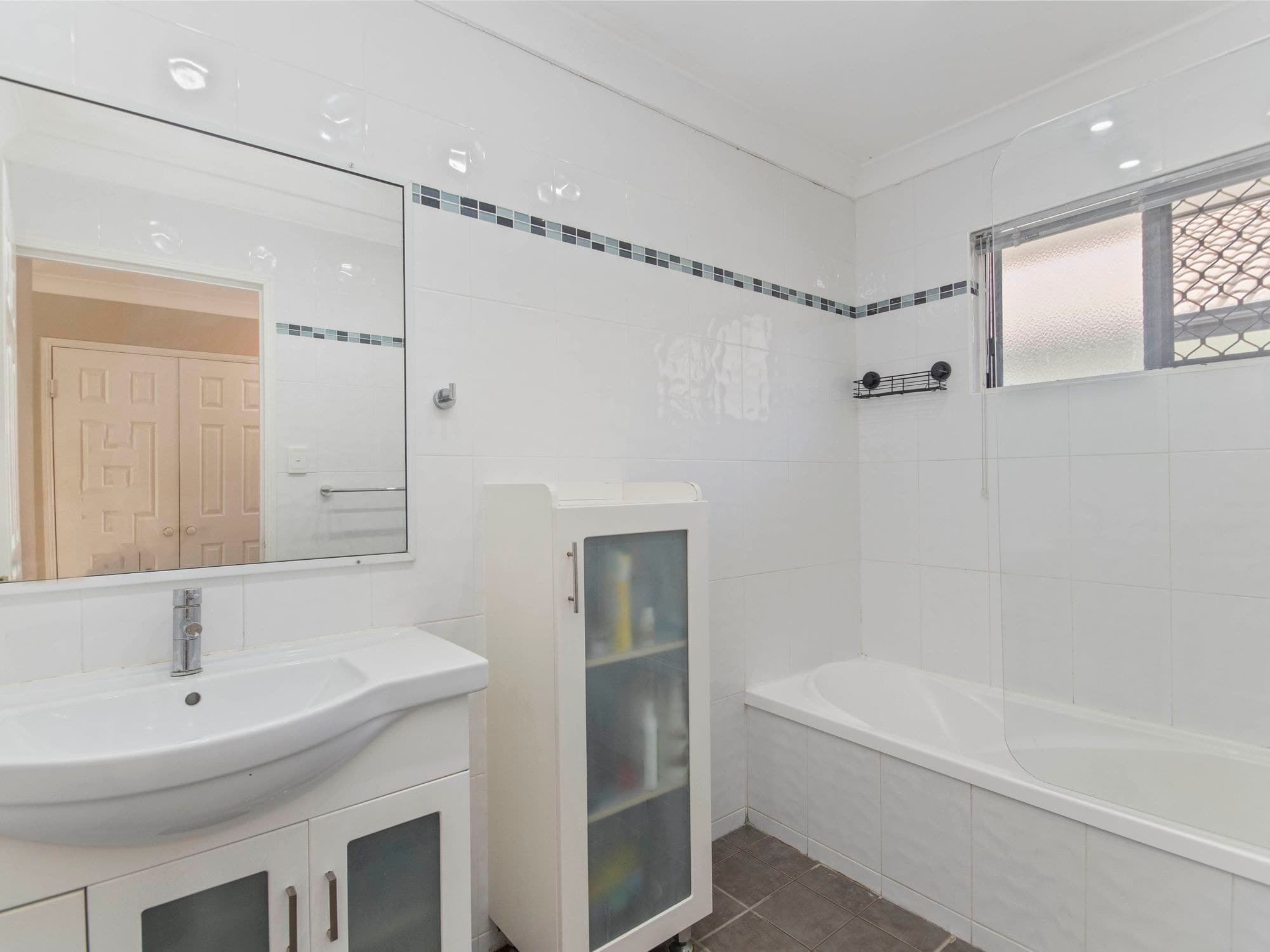 32 Gardenia Avenue, Kirwan, Kirwan - Thumbnail 2